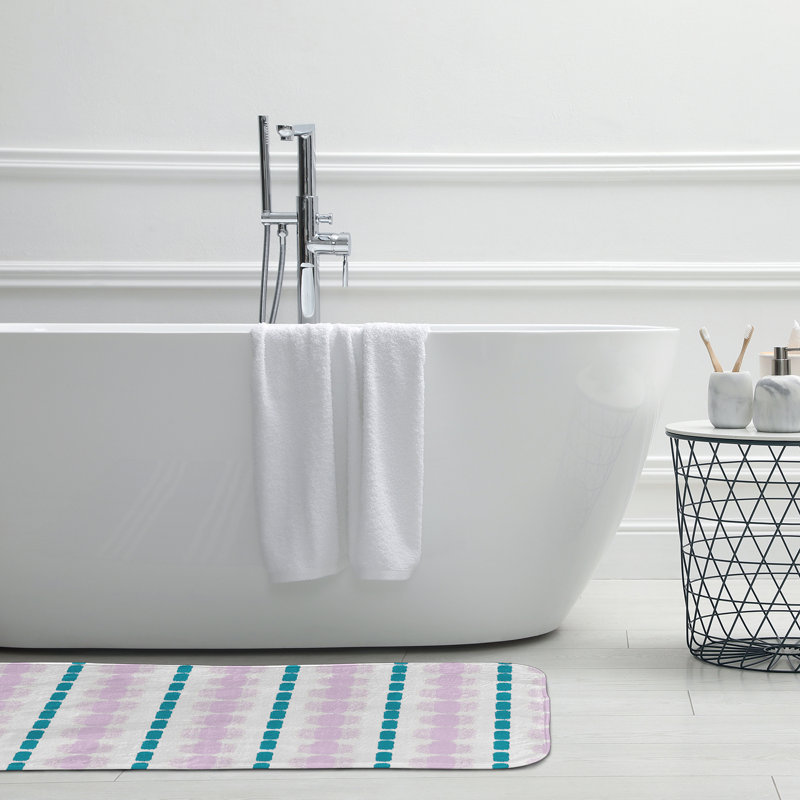 Tapis de bain Funky Junky, L 17 po x L 24 po, Bleu / mauve pale