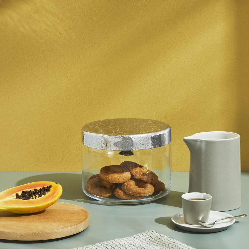 Dressed Biscuit Box