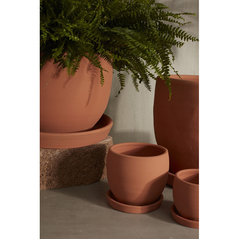 Elisabeth Handmade Ceramic Pot Planter, 6.5" H x 6.25" W x 6.25" D