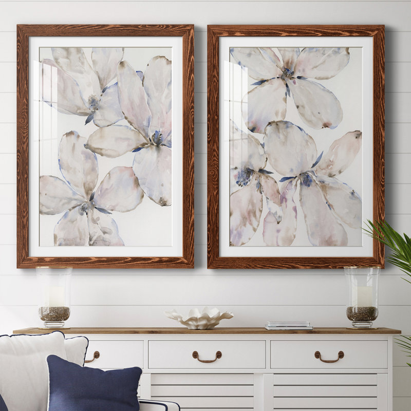 Soft Wind Flowers I - ensemble de 2 reproductions de cadres photo, Érable encadré, H 43,5 po x l 17 po x P 1 po