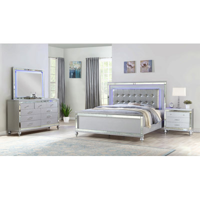 Ensemble de chambre à coucher double avec 4 lumières à DEL en bois de couleur argent