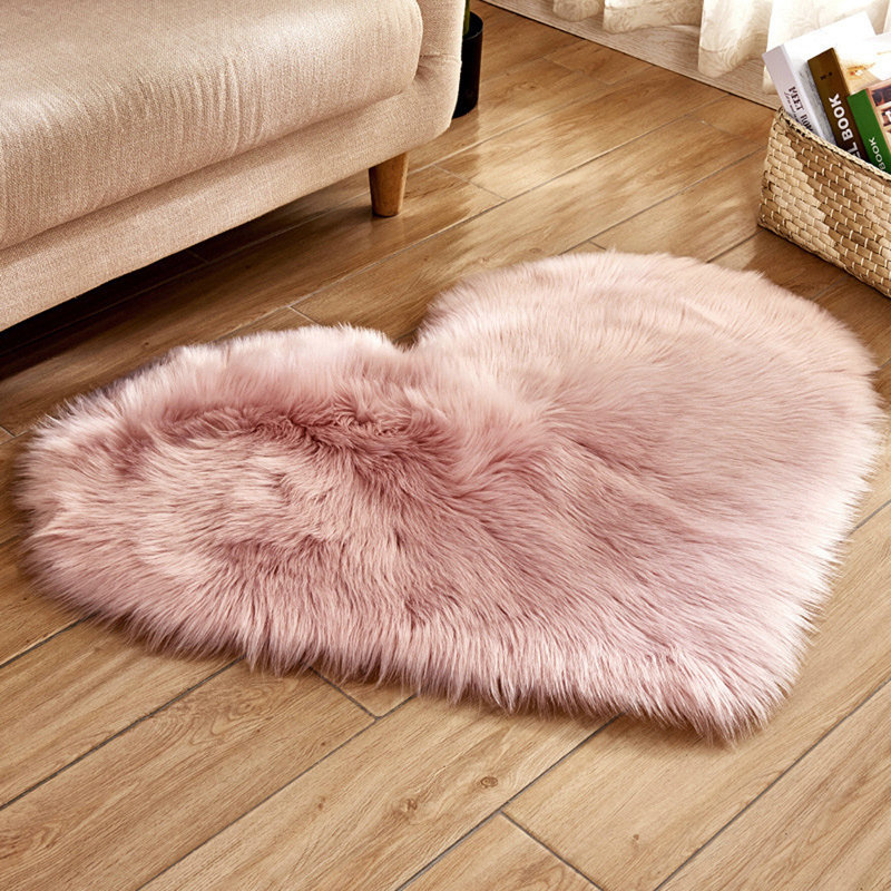 Ukiah Faux Sheepskin Hand Woven Shag 40cm X 50cm Area Rug, Novelty 50 x 40cm
