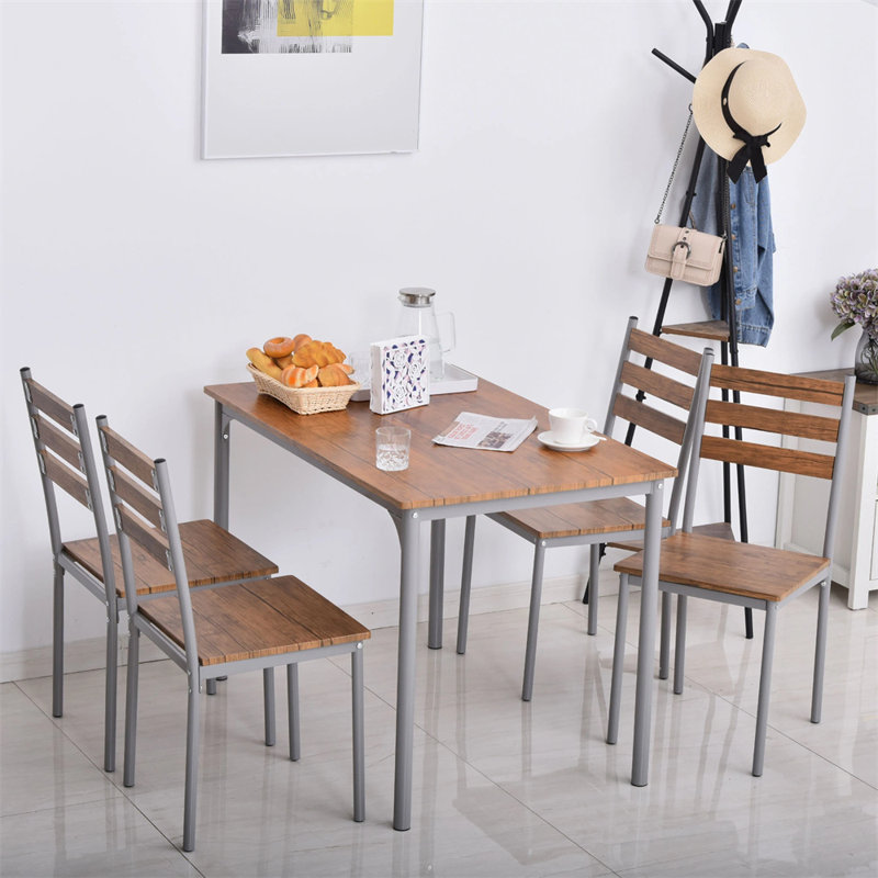 Uckfield 4 - Person Dining Set