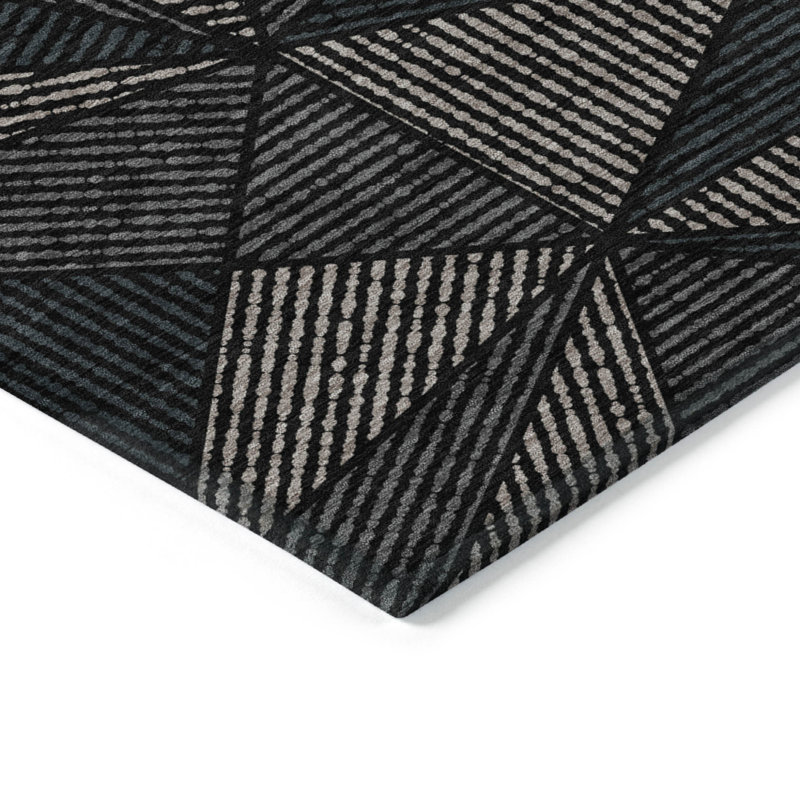 Tapis extérieur lavable à motif géométrique gris anthracite et gris 10 pi x 14 pi