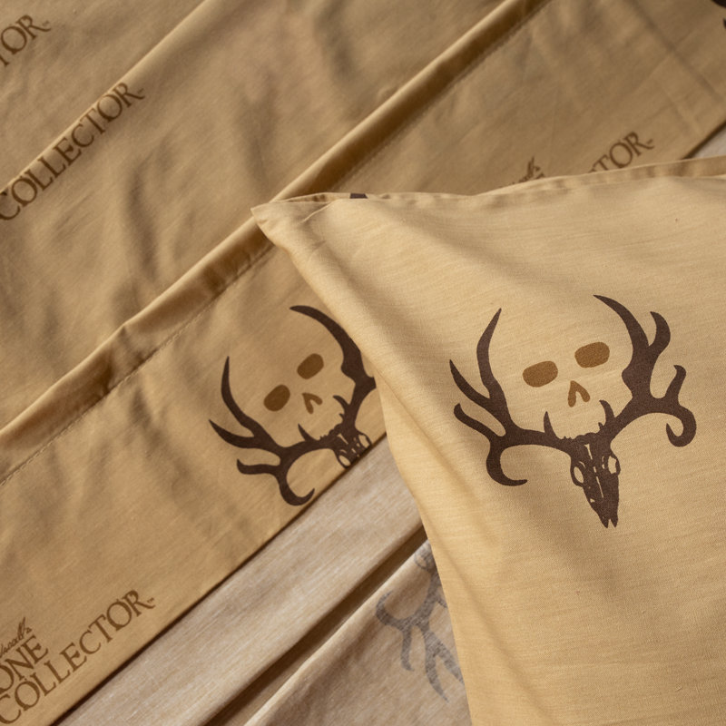 Bone Collector 100% Polycotton Rustic Skull & Hunting Bone Sheet Set, Twin XL Sheet Set with 1 Pillowcase