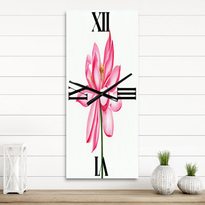 Détail d'une horloge murale Lotus