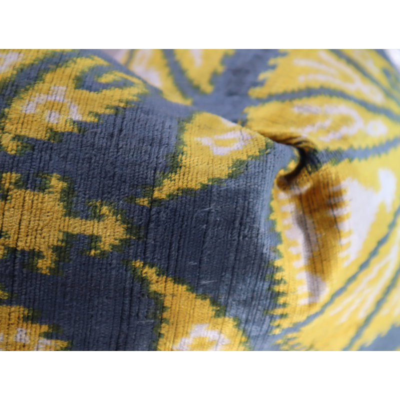Velvet Lumbar Pillow Cover & Insert