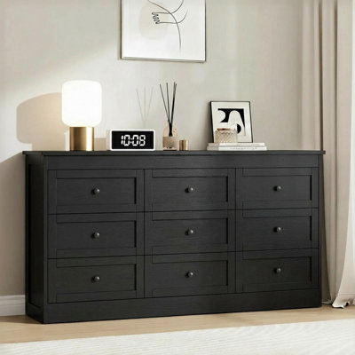 9 Drawer 59" W Dresser