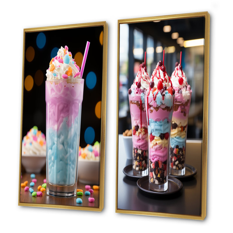 Rose gros plan Milkshake Indulgence I - ensemble de 2 impressions sur toile pour aliments et boissons, Cadre flottant doré