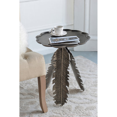 Aluminium Leaf Decor Side Table With Silver Antique Allure For Room