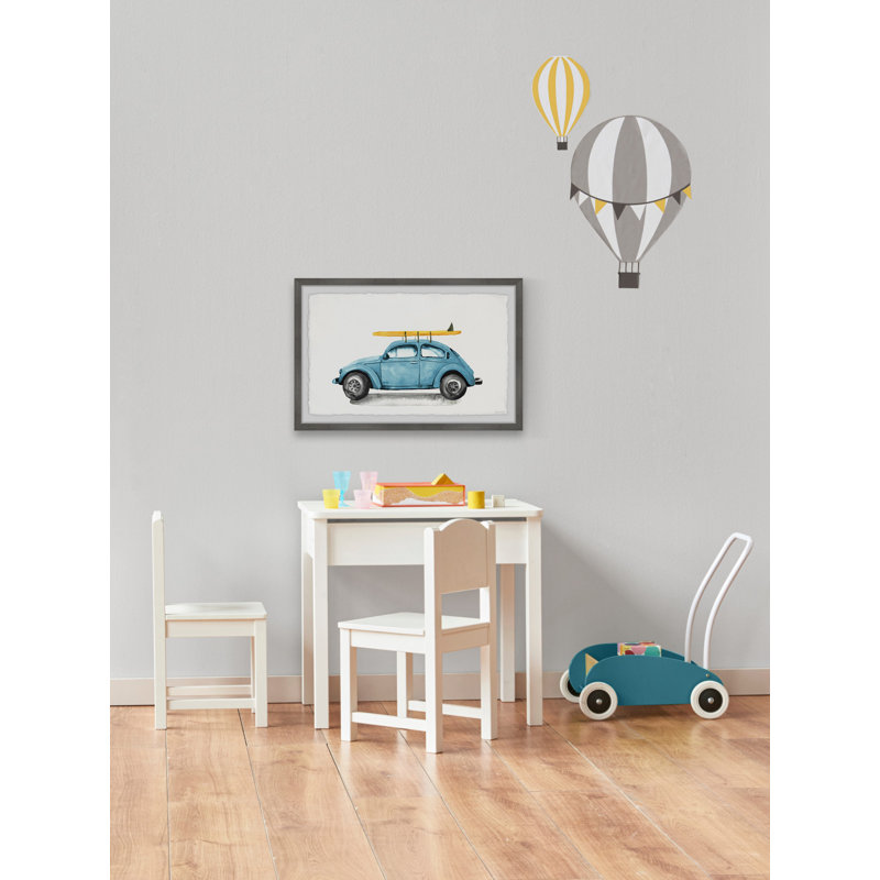 «Kinsley Beetle and Surfboard», reproduction encadrée, H 8 po x l 12 po x P 1,5 po