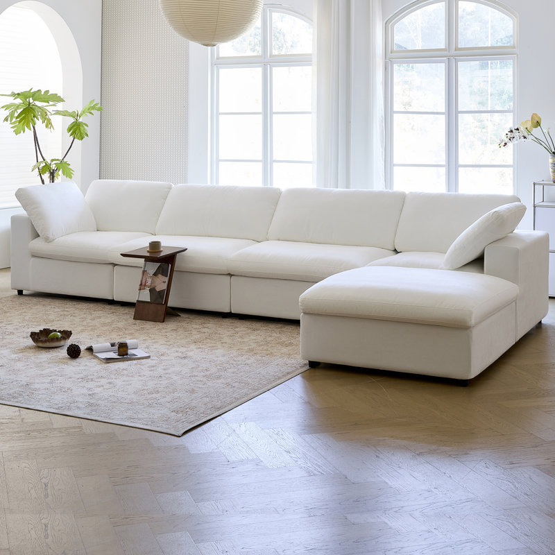 Canapé modulaire Gerhilde Cloud avec 4 places et 1 repose-pieds, H 34,6 po x l 160 po x P 40 po