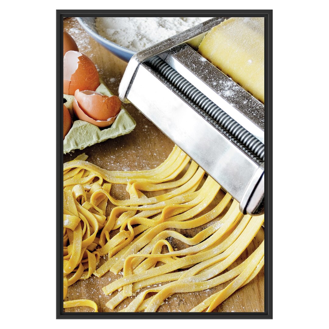 Gerahmter Fotodruck Pasta Maker mit italienischen Pasta