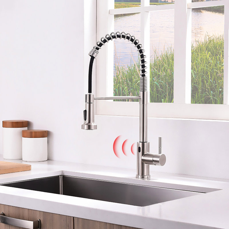 Robinet de cuisine automatique automatique, nickel brossé, attrait contemporain, détecteur de mouvement, poignée simple, robinet en céramique, lavabo à main en laiton