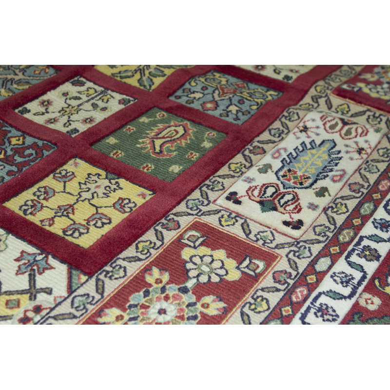 Tapis rouge noué à la main de haute qualité