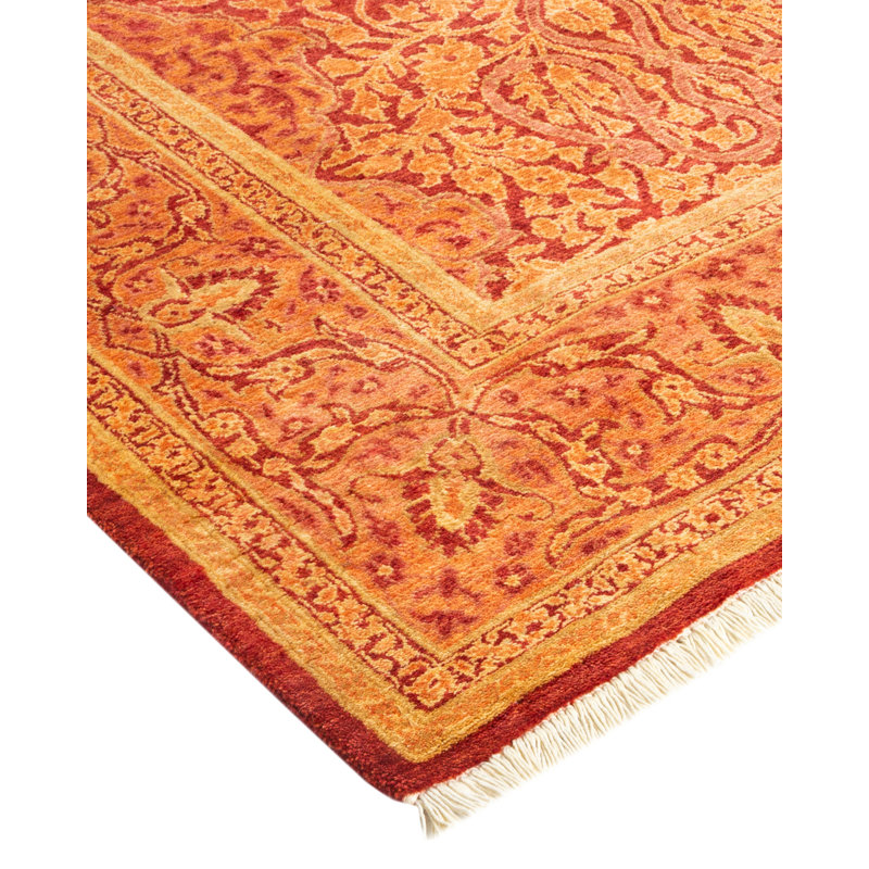 Classic One-of-a-Kind 5' 1" X 7' 7" Hand Knotted Area Rug