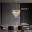 Lustre - cristal de style moderne 20 po avec finition en finition dorée - élégant luminaire suspendu à 7 lumières avec brins de cristal à 3 niveaux