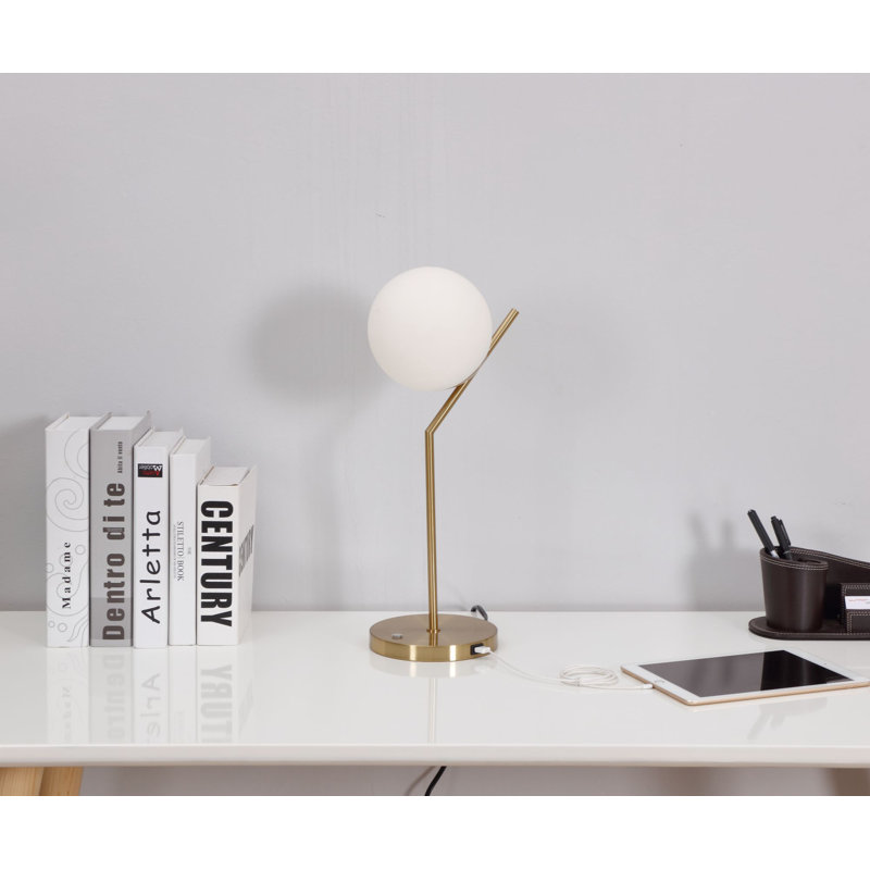 Samori Iron USB Desk Lamp
