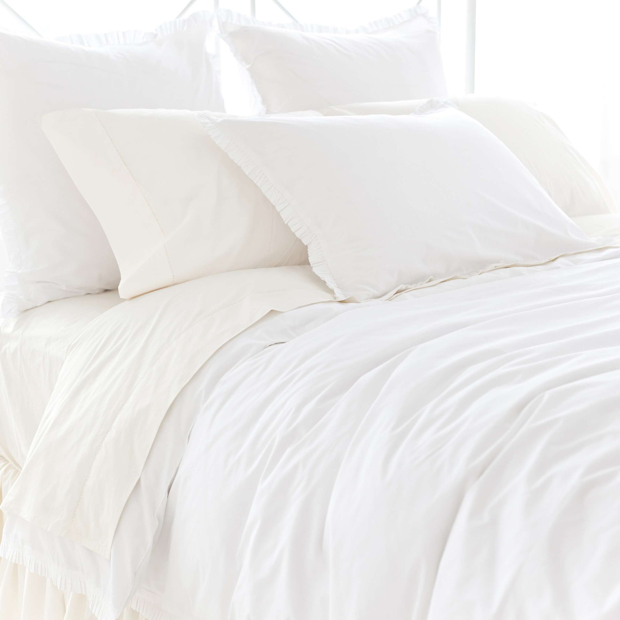 Classic Ruffle White Duvet Cover, King Duvet Cover, White