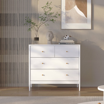 Commode blanche à 4 tiroirs pour enfants, armoire de rangement en bois pour chambre de tout-petit, chambre de bébé, garde-robe, table de chevet de rangement pour le salon ou un appartement, largeur de 35,4 po
