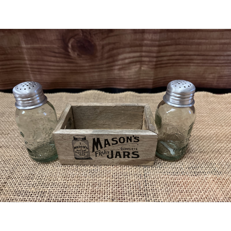Mason's Jars Wooden Salt & Pepper