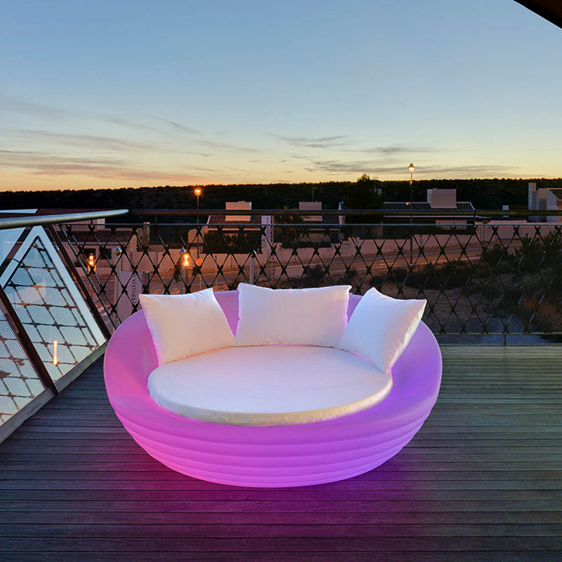 Lit de jour d'extérieur solaire rechargeable 64 po USB