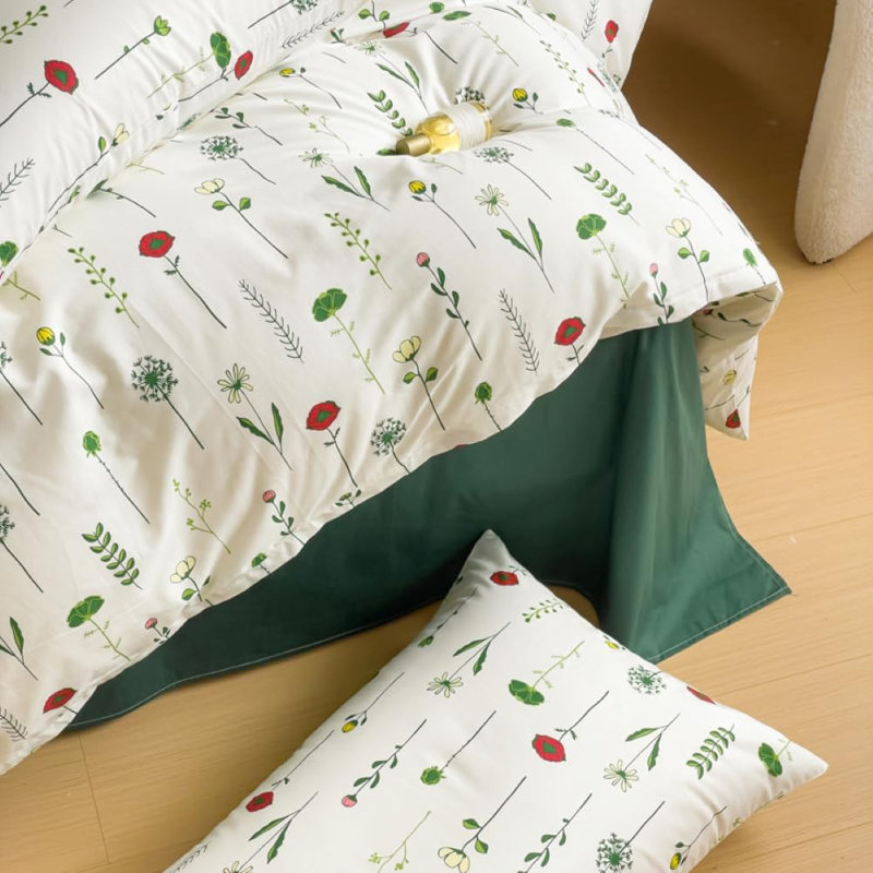 Polyester Floral Duvet Cover with Pillowcases Included