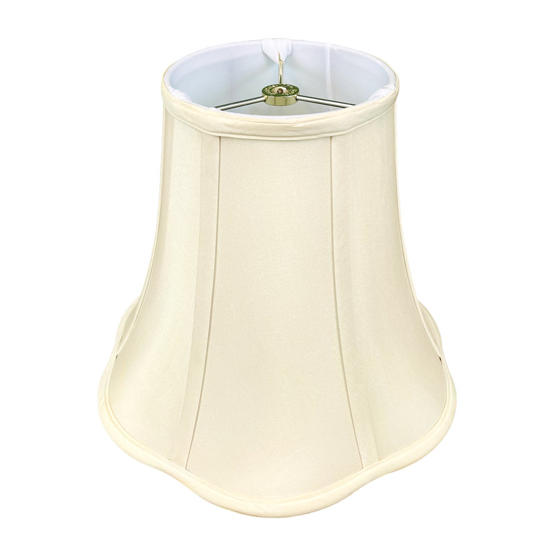 Lampe cloche festonnée House of Hampton®, H 13 po x l 16 po x P 16 po, Coquille d'oeuf