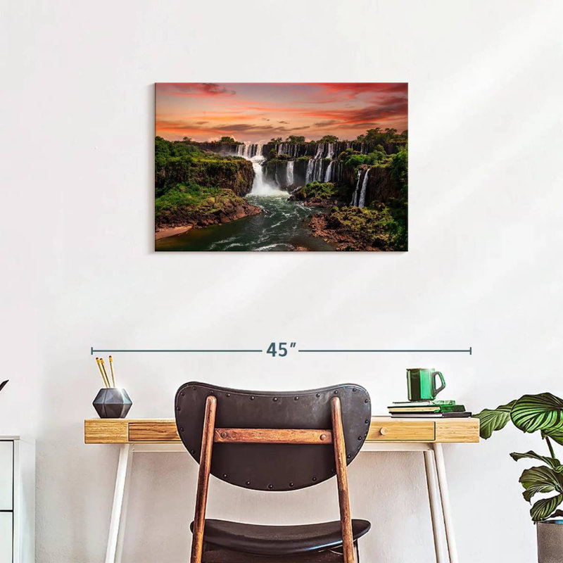 Alvord Iguazu Falls au coucher du soleil, H 20 po x l 30 po