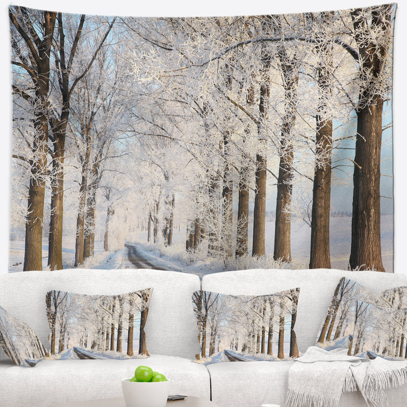 Forêt, belle allée d'hiver à la tapisserie du matin, H 32 po x l 39 po