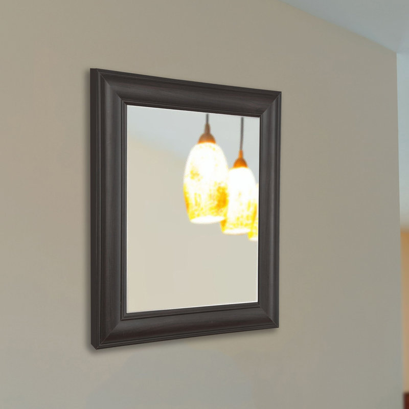 Miroir d'appoint traditionnel fabriqué à la main d'Ukiah, H 39,5 po x l 29,5 po