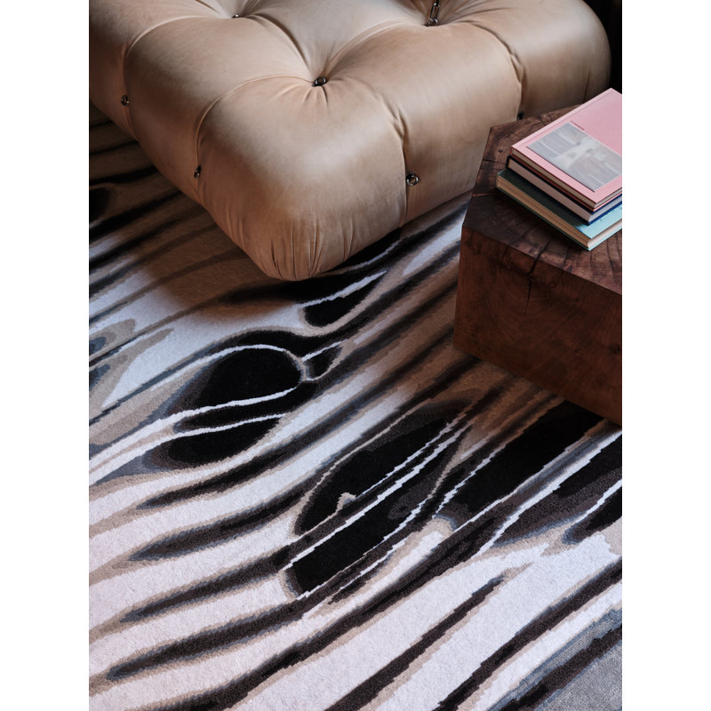 Chihuly Scallop Black Area Rug, Rectangle 4' x 6'