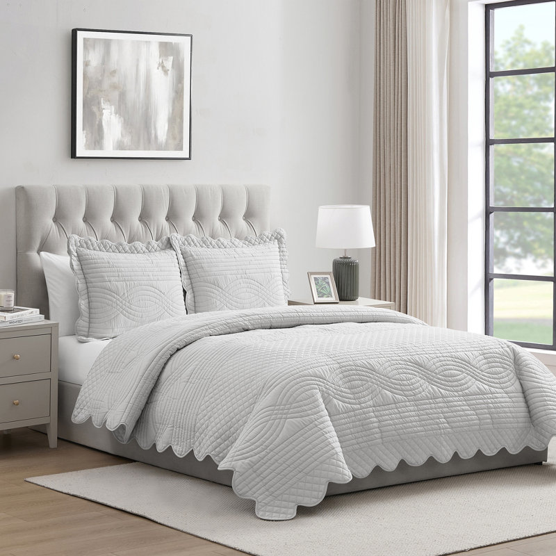 VCNY Home Scallop Microfiber Quilt Set, Full/Queen, Gray, Queen Quilt + 2 Standard Shams