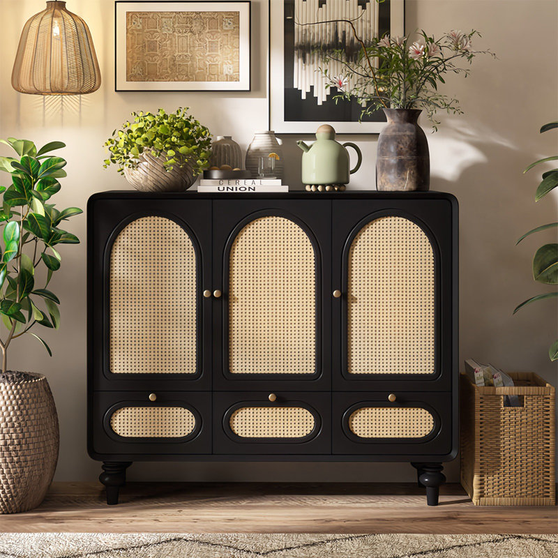 Buffet mi-ancien en rotin, Noir