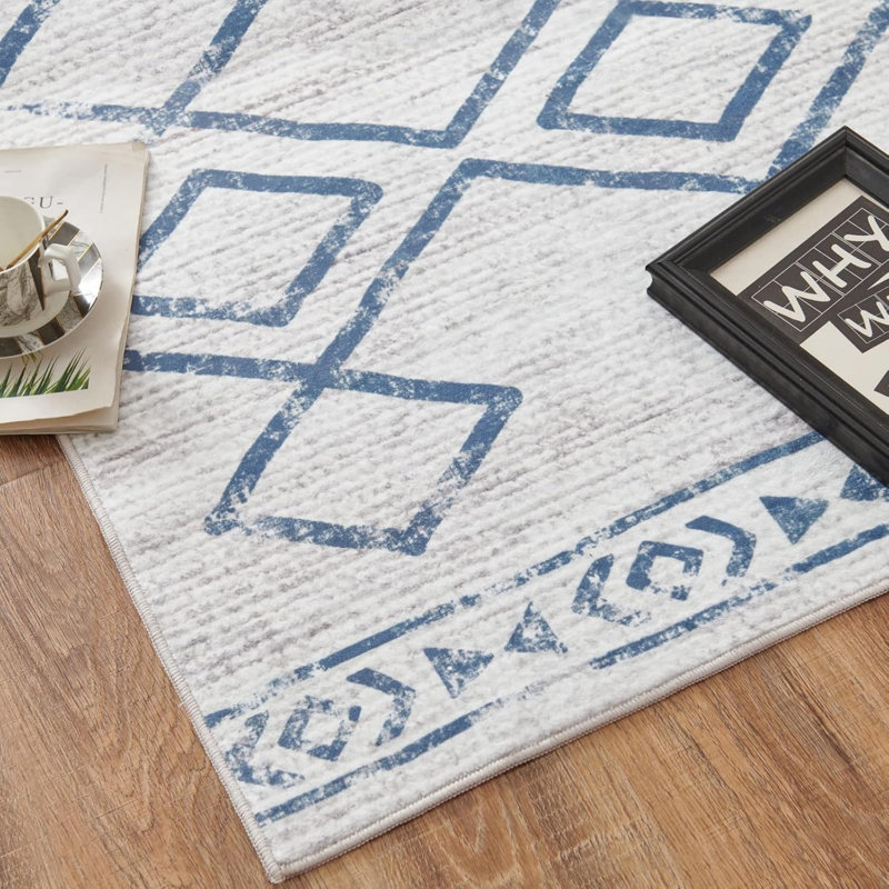 Tapis d'entrée gris clair à motif géométrique 5 pi x 7 pi Tribal, Grey