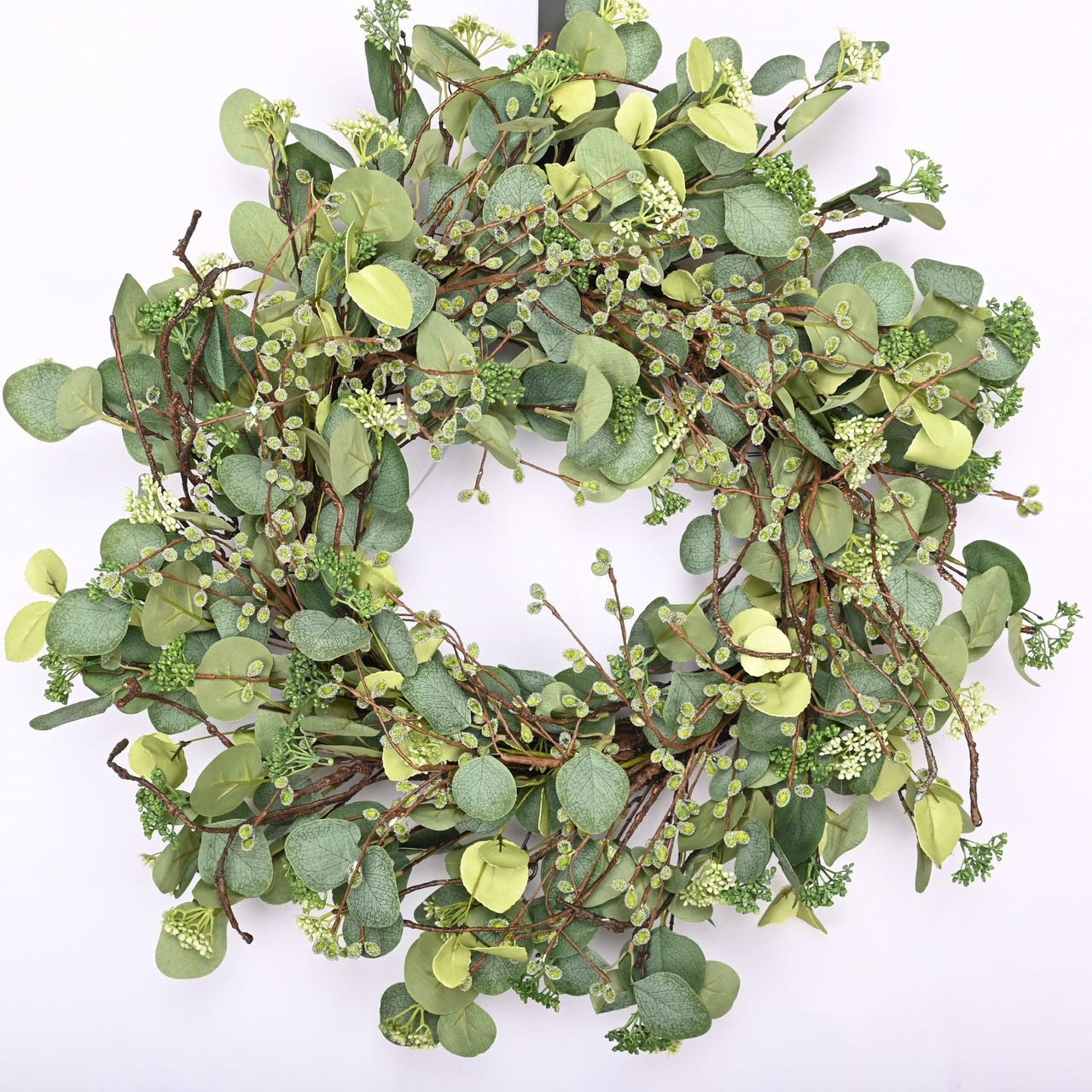26" Handcrafted Berry, Eucalyptus Christmas Wreath, Green