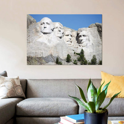 " Mount Rushmore National Memorial, South Dakota, USA " by Richard Roscoe