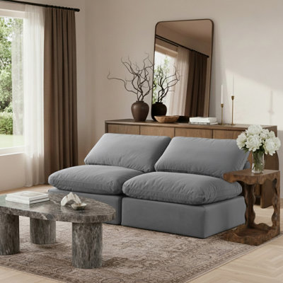 Hinami 70'' Velvet Loveseat