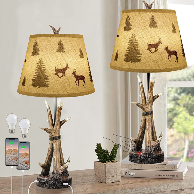Esteri Resin Table Lamp