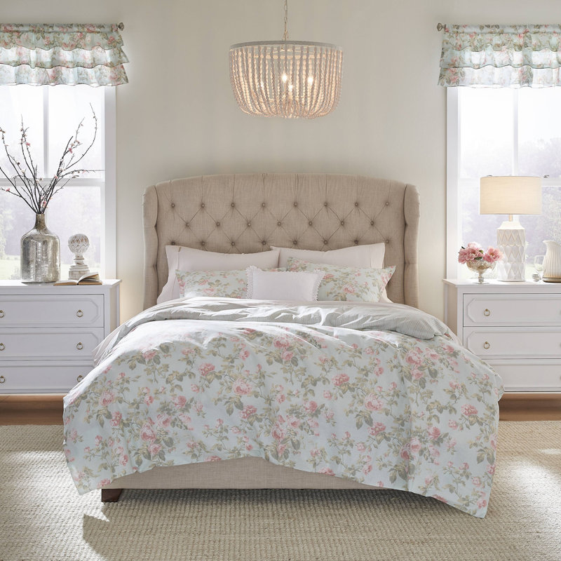 Madelynn Full/Queen Blue Cotton Floral Bedspread Cover Set