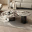 Table basse ronde en marbre clair-107425032