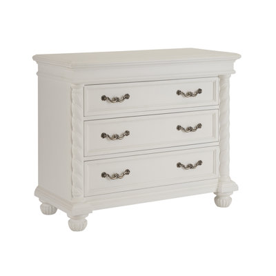 Villa Blanca 3 - Drawer Dresser