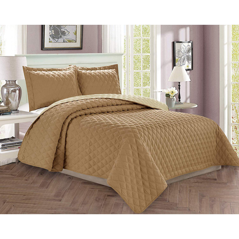 Coverlet, Queen Quilt + 2 Standard Shams, Taupe/Cream