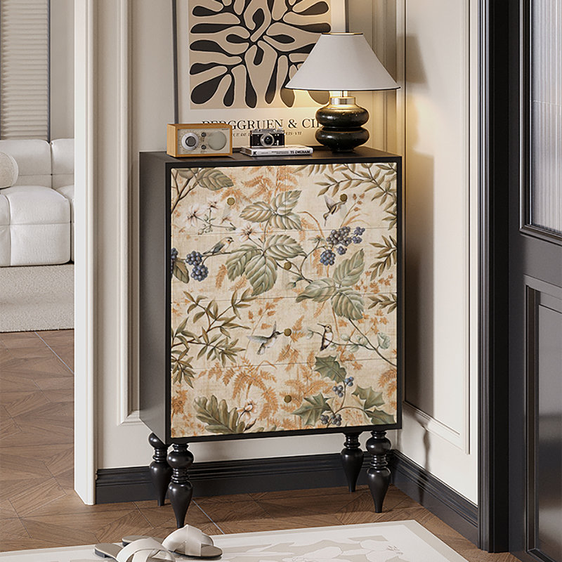 Armoire de salon française avec pieds hauts