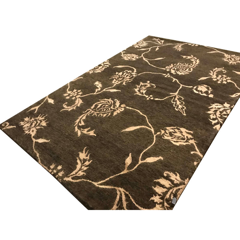 Himalayan Wool Damask Area Rug in Brown