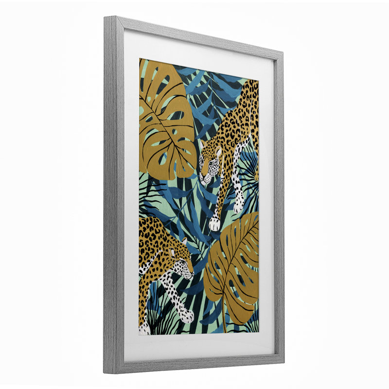 «Guépard traqué avec feuilles», reproduction encadrée sous verre, design par Yvette St. Amant, H 20 po x l 14 po
