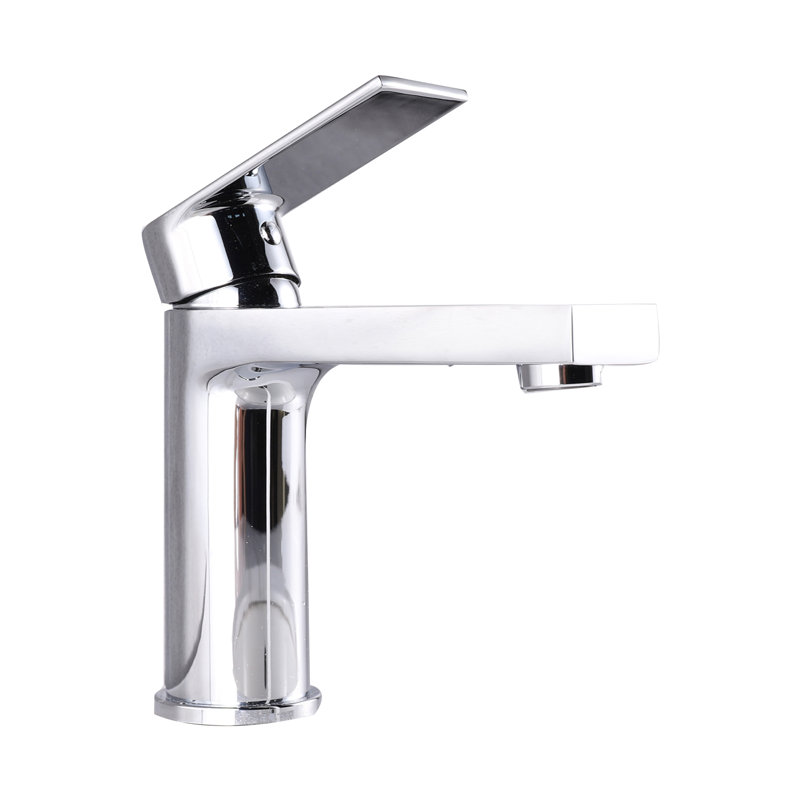 Robinet de lavabo à poignée simple à finition chromée