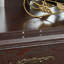 Armoire vitrée éclairée avec porte-bouteilles vitrée avec tablettes réglables en verre, 2 portes et 1 tiroir