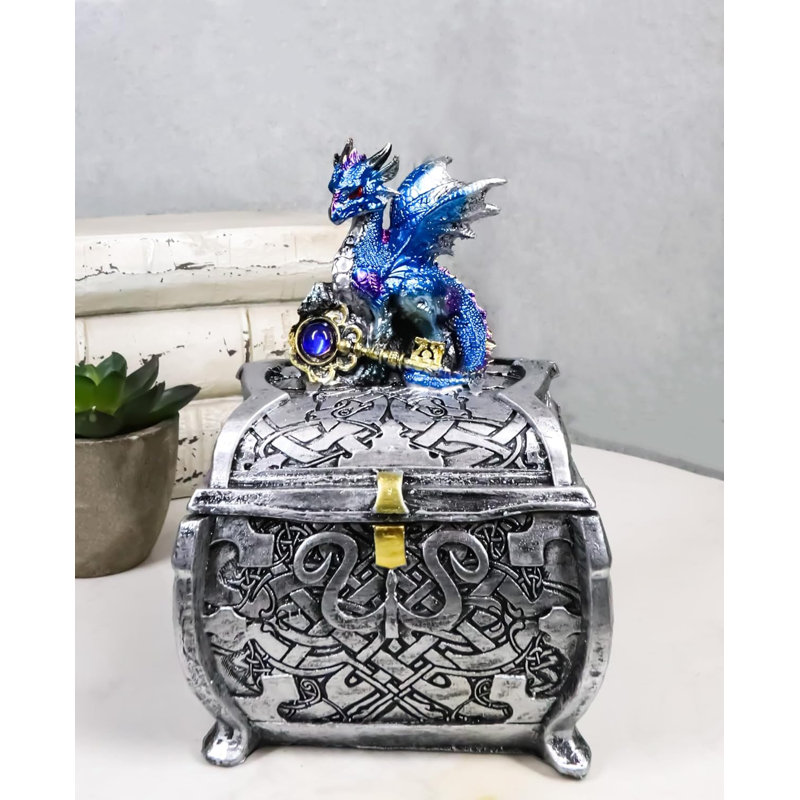 Boîte à bijoux métallique
