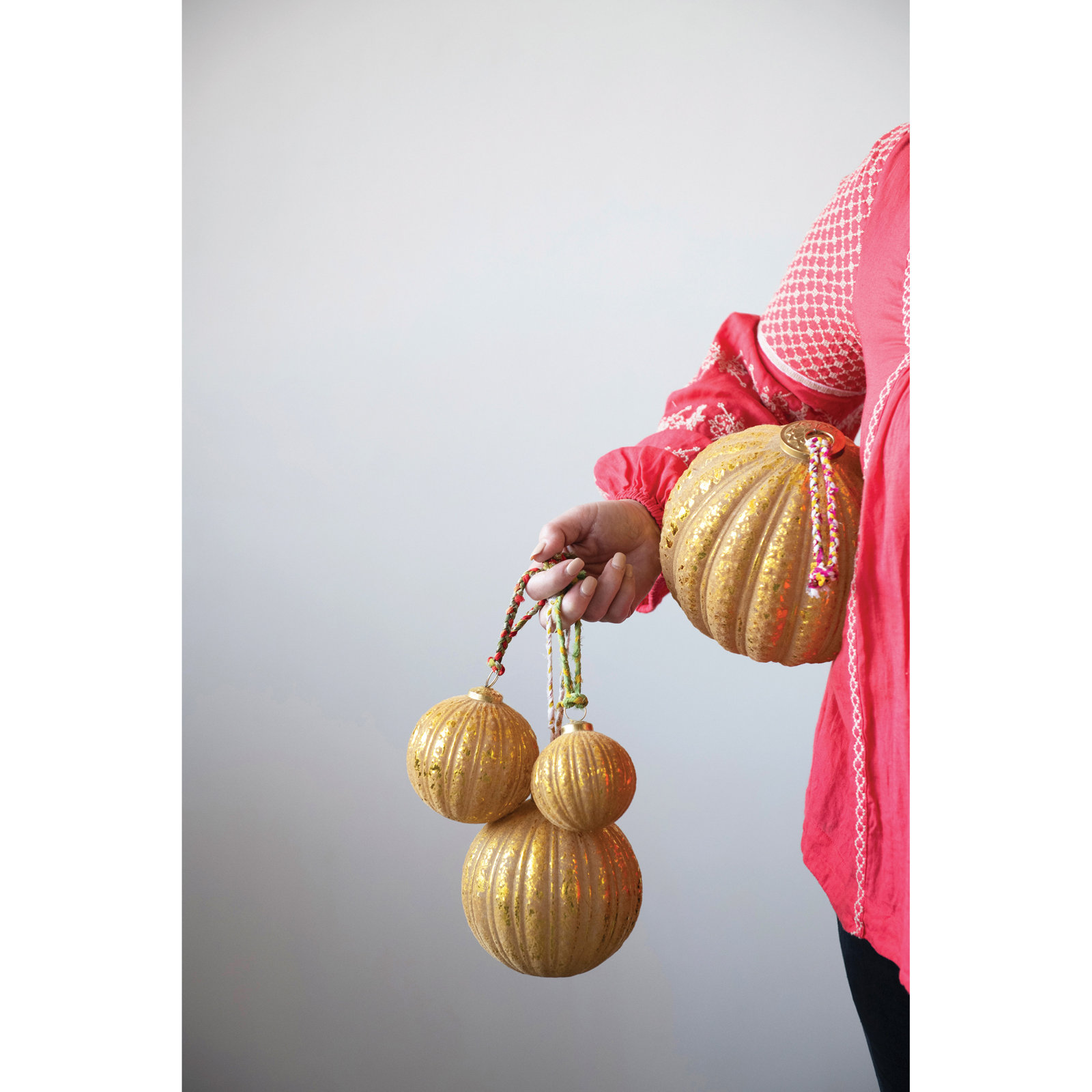 3" Bauble